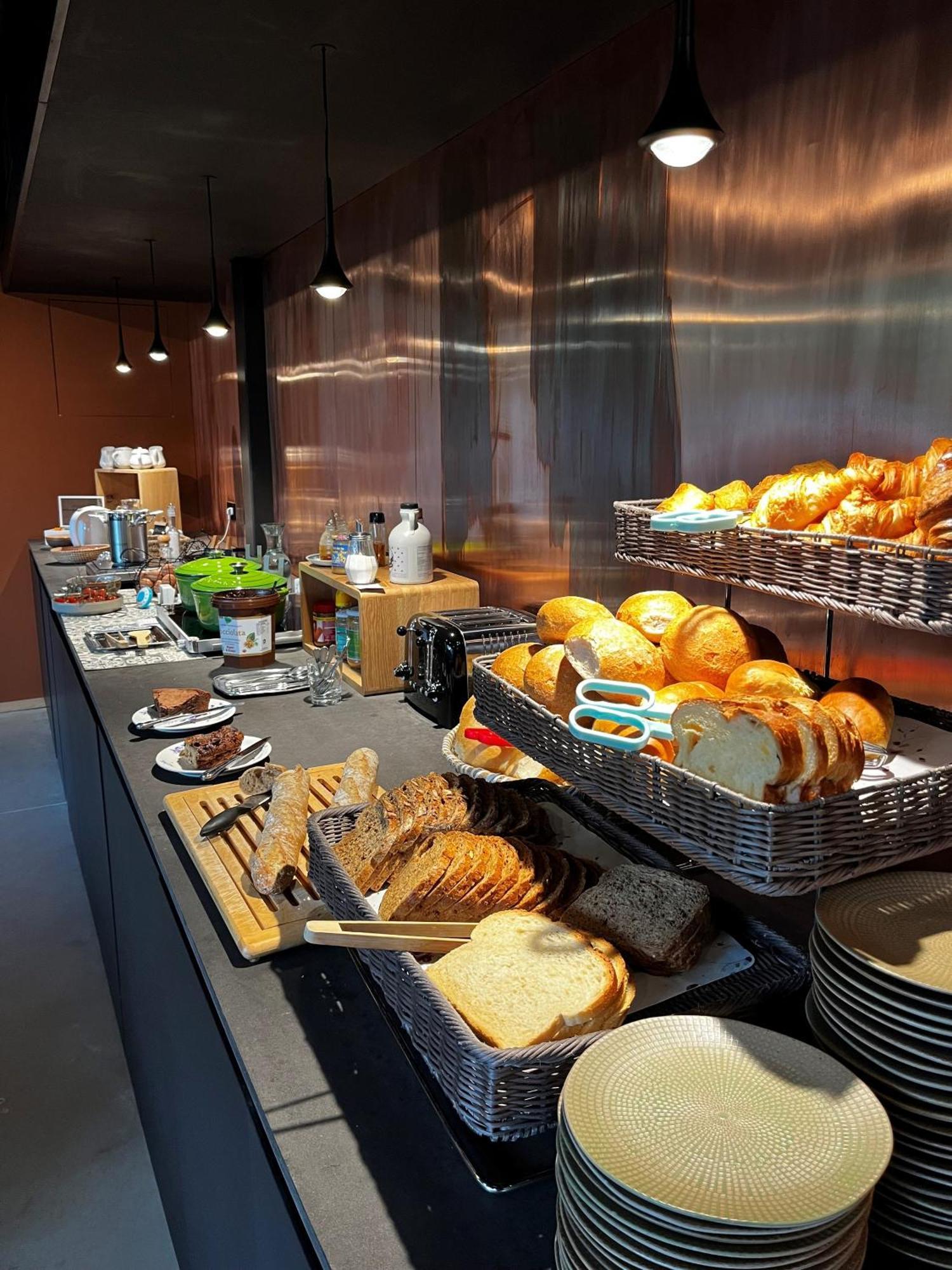 Hostellerie La Claire Fontaine, Logis Hotels & Spa La-Roche-en-Ardenne Luaran gambar
